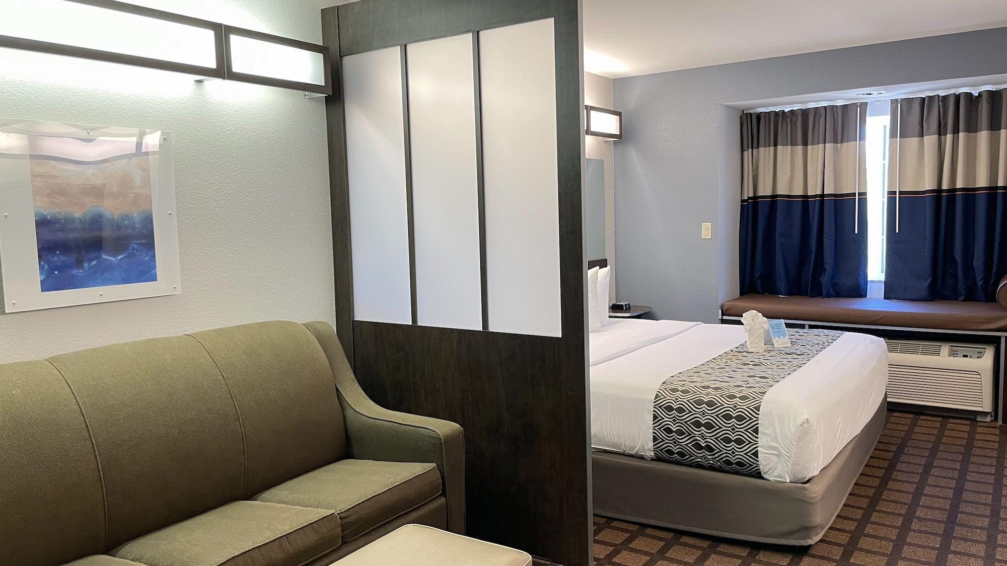 Microtel Inn & Suites By Wyndham Michigan City Bagian luar foto