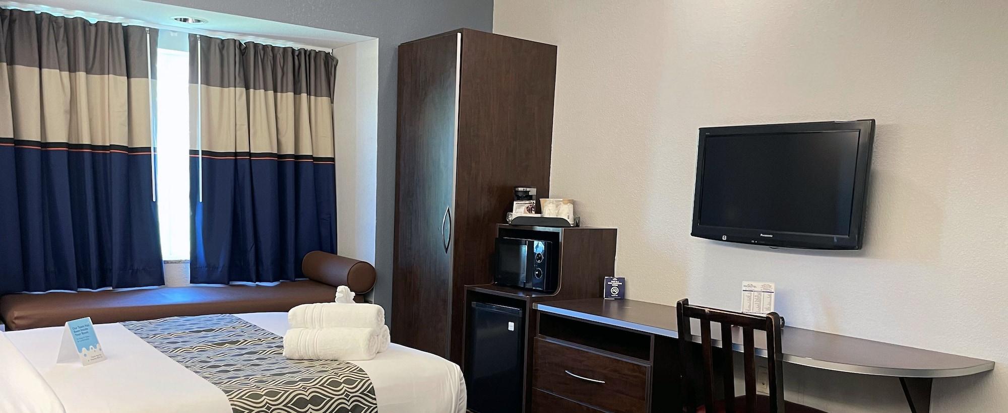 Microtel Inn & Suites By Wyndham Michigan City Bagian luar foto